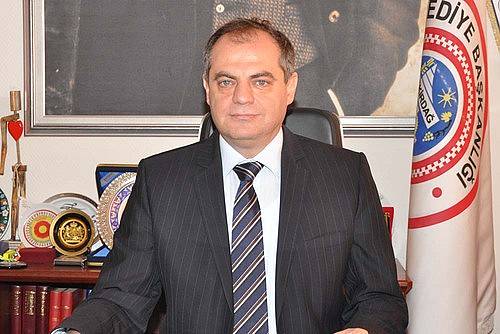 OP. DR. ADEM DALGIÇ CHP DEN BAŞKAN A.ADAYLIĞINI AÇIKLIYOR