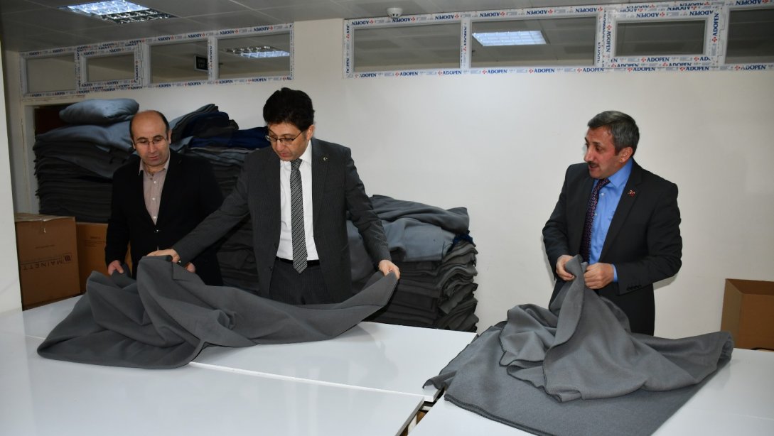 Dikiş Makineleri Gazze İçin Çalışıyor