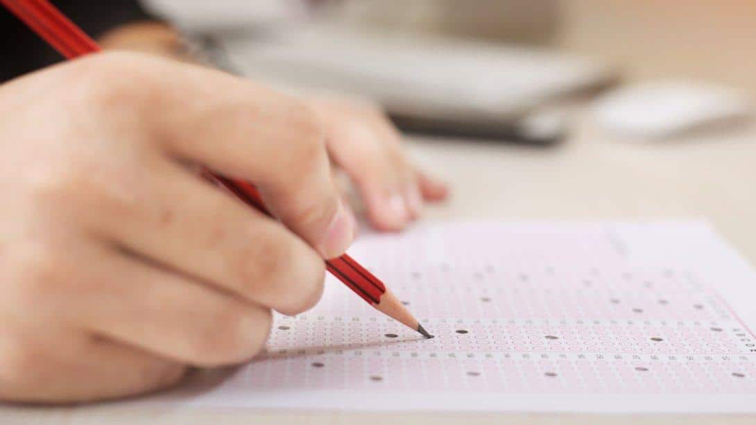 İlköğretim ve Ortaöğretim Kurumları Bursluluk Sınavı Başvuru ve Uygulama Kılavuzu Yayımlandı
