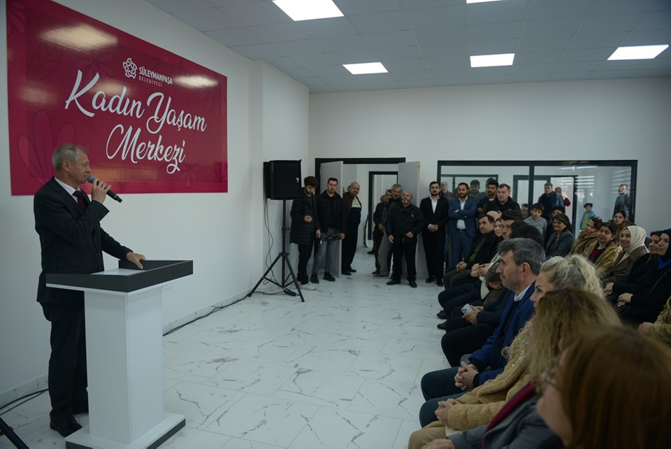 Çınarlı Mahallesi Nene Hatun Kadın Yaşam Merkezi tanıtım toplantısı düzenlendi
