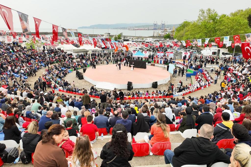 23 NİSAN TEKİRDAĞ’DA COŞKUYLA KUTLANDI