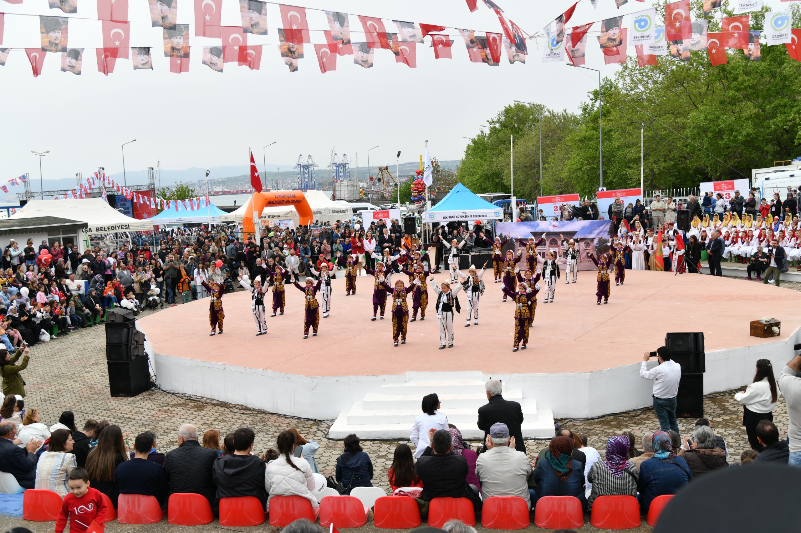 23 Nisan Ulusal Egemenlik ve Çocuk Bayramı Coşkuyla Kutlandı
