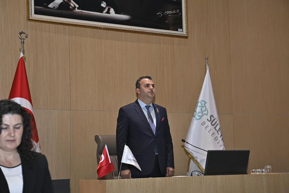 Yeni Meclis ilk toplantısını gerçekleştirdi