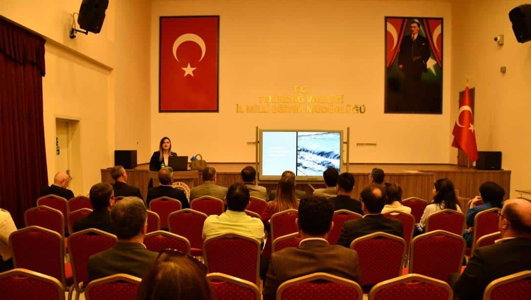 Yöneticilere ve Eğitim Müfettişlerine “Etik Eğitimi” Verildi