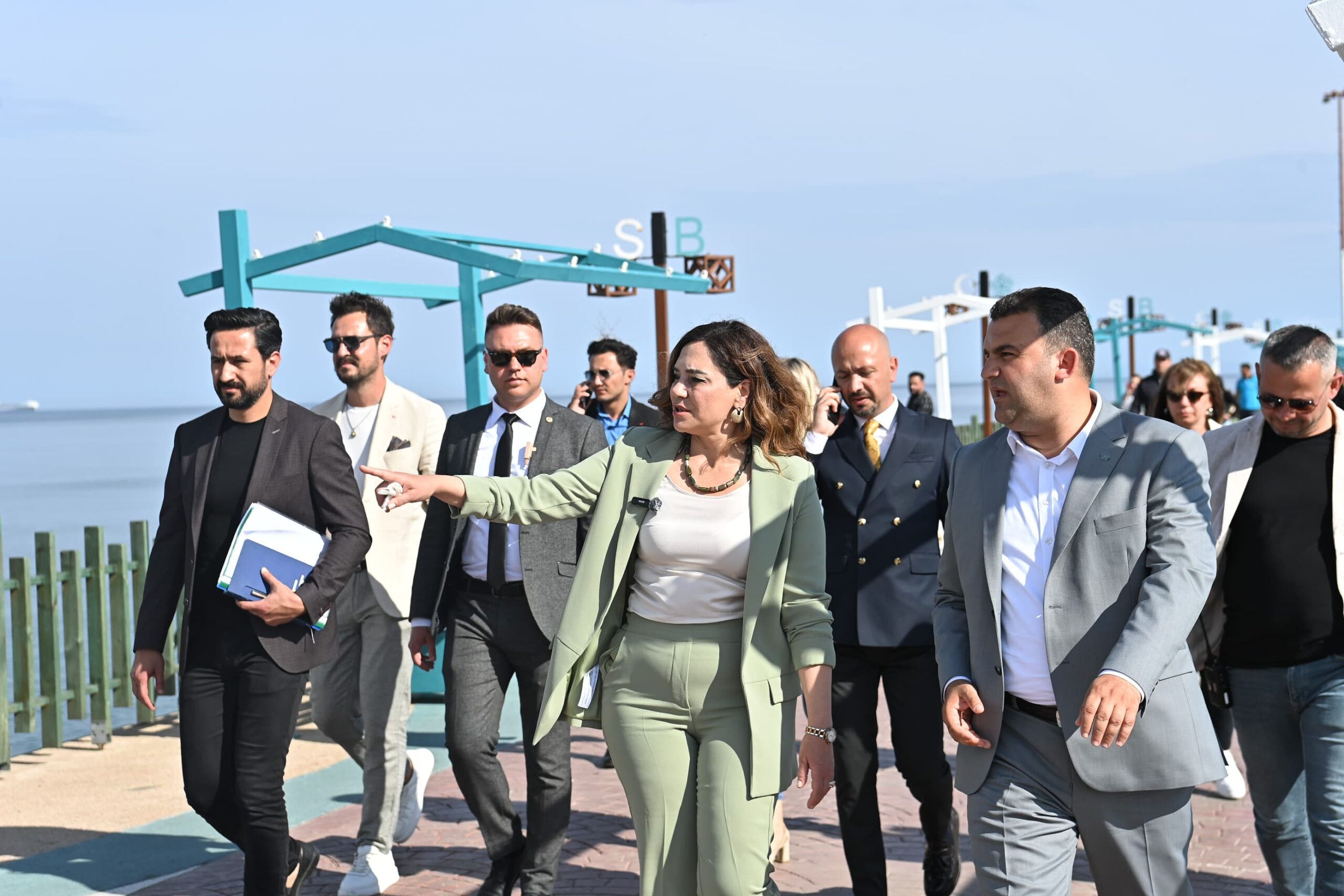 Başkan Volkan Nallar Büyükşehir Başkanı Candan Yüceer’i ağırladı