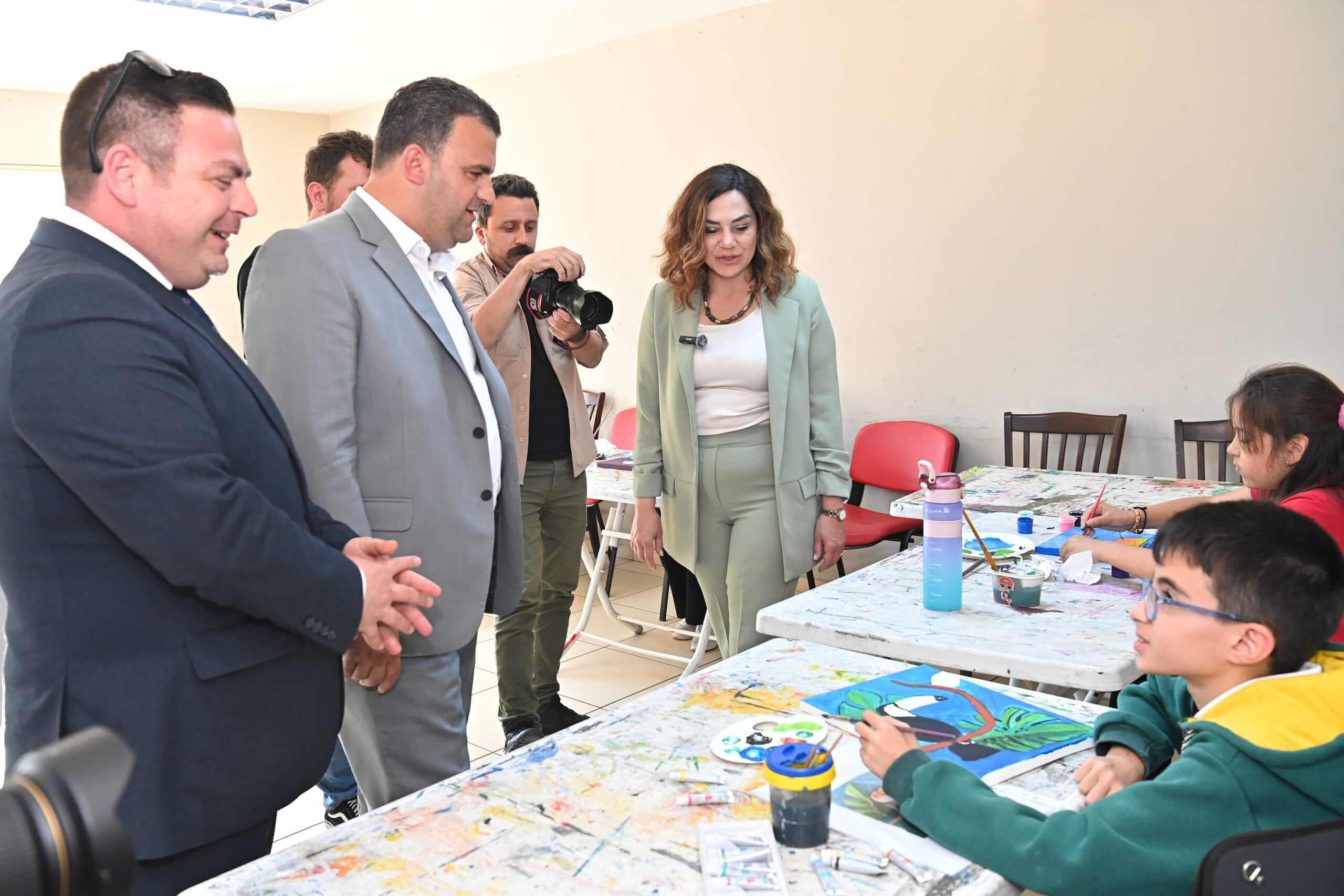 Başkan Volkan Nallar Büyükşehir Başkanı Candan Yüceer’i ağırladı
