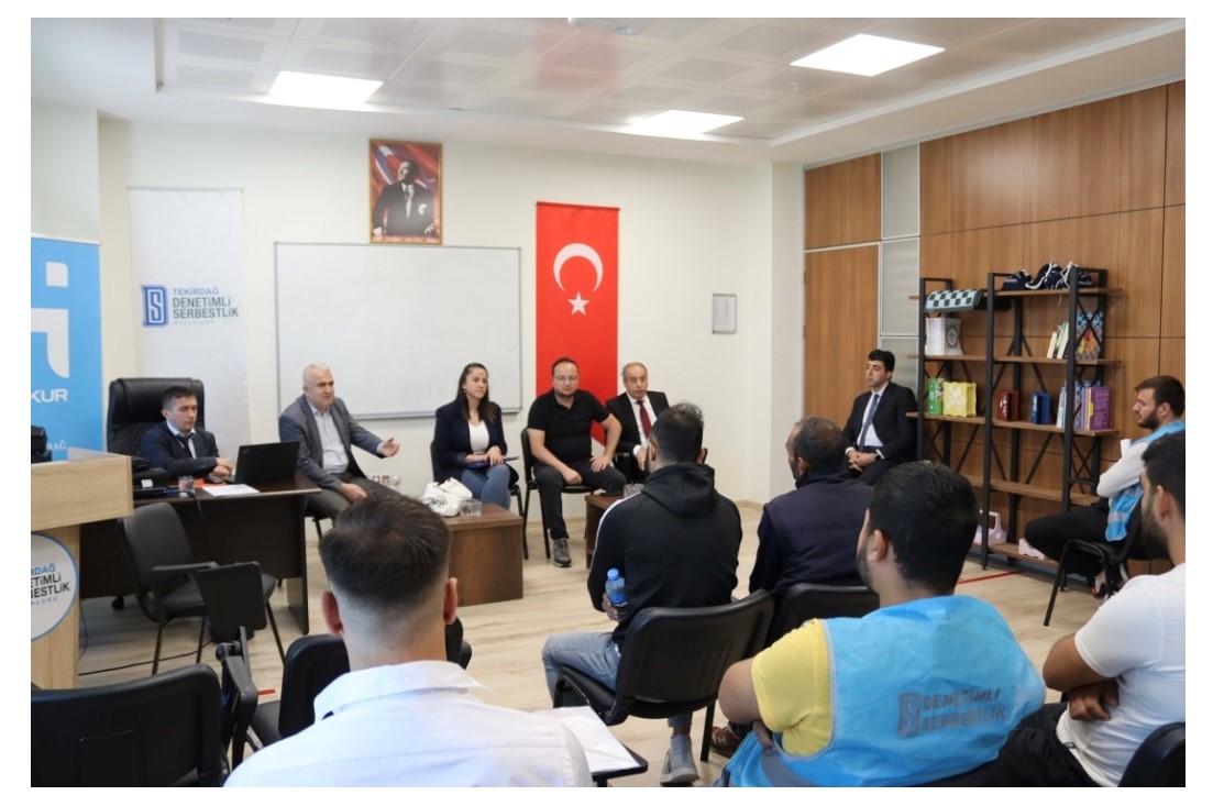 TEKİRDAĞ İŞKUR VE TEKİRDAĞ DENETİMLİ SERBESTLİK MÜDÜRLÜĞÜ İŞBİRLİĞİYLE YÜKÜMLÜLERİN İSTİHDAMI SAĞLANDI