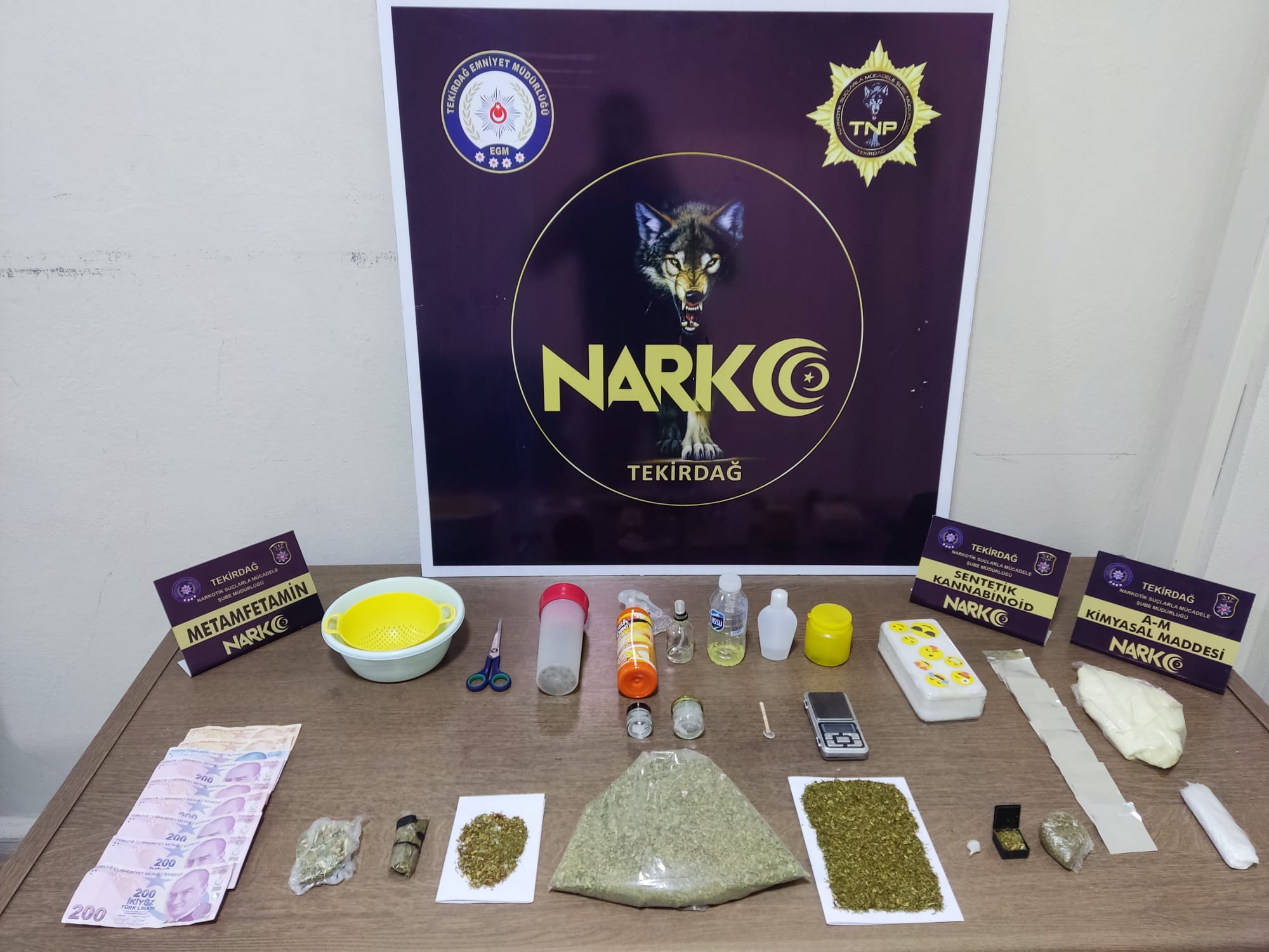 Uyuşturucu ticaretine bir darbe daha