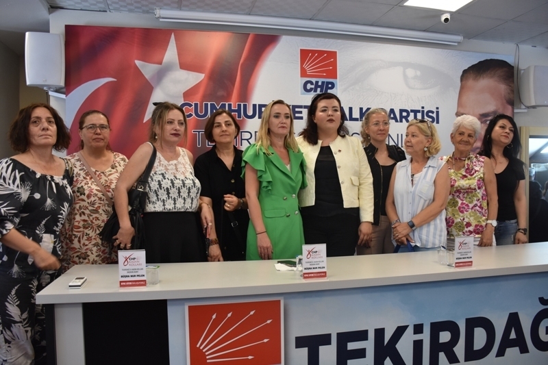 Büşra Nur Pelen Tekirdağ CHP İl Kadın Kolları Başkanlığı Adaylığını Açıkladı