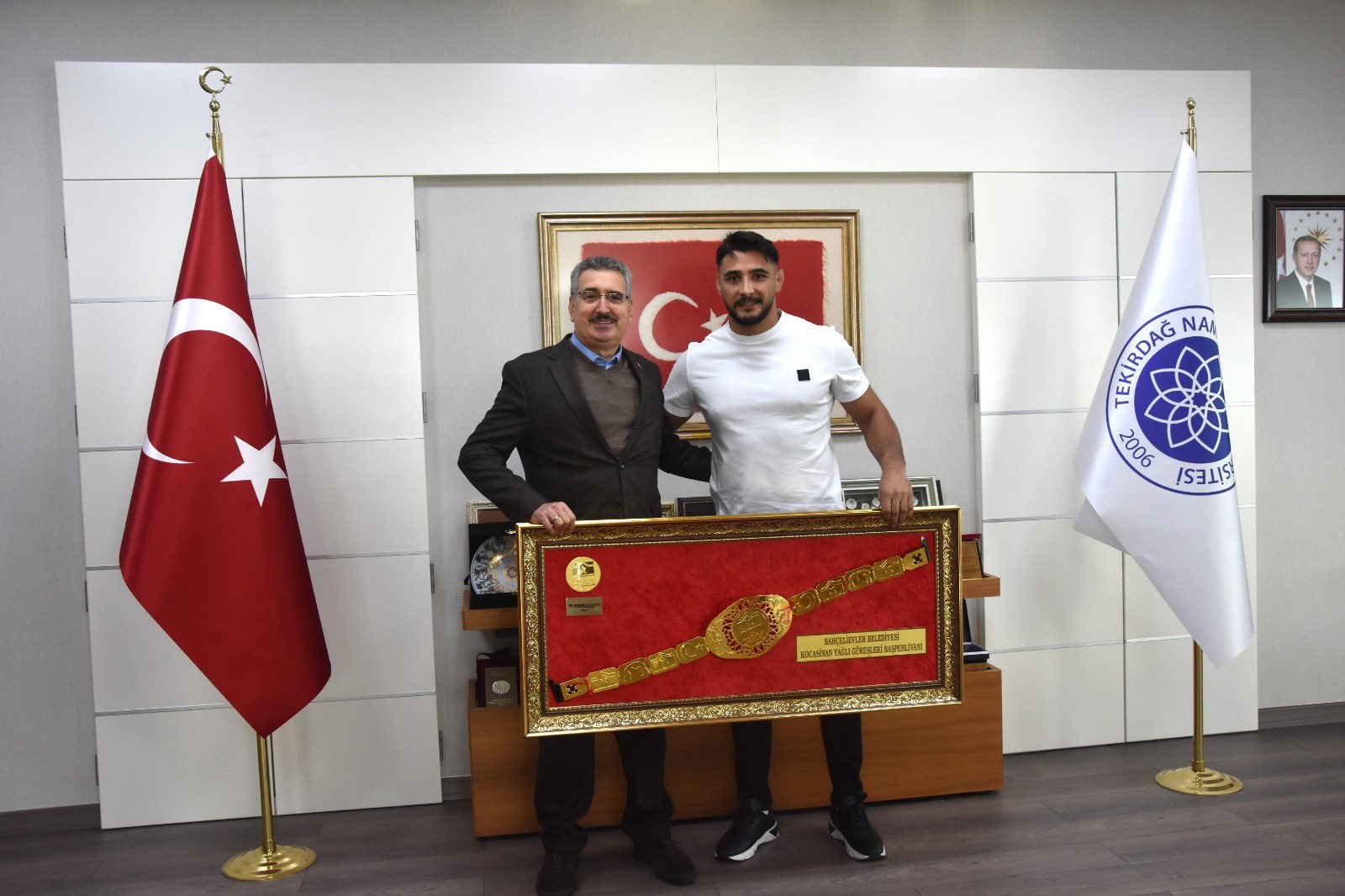 Tekirdağ NKÜ Öğrencisi Mustafa TAŞ 663. Tarihi Kırkpınar Yağlı Güreşlerinde İkinciliği Kazandı