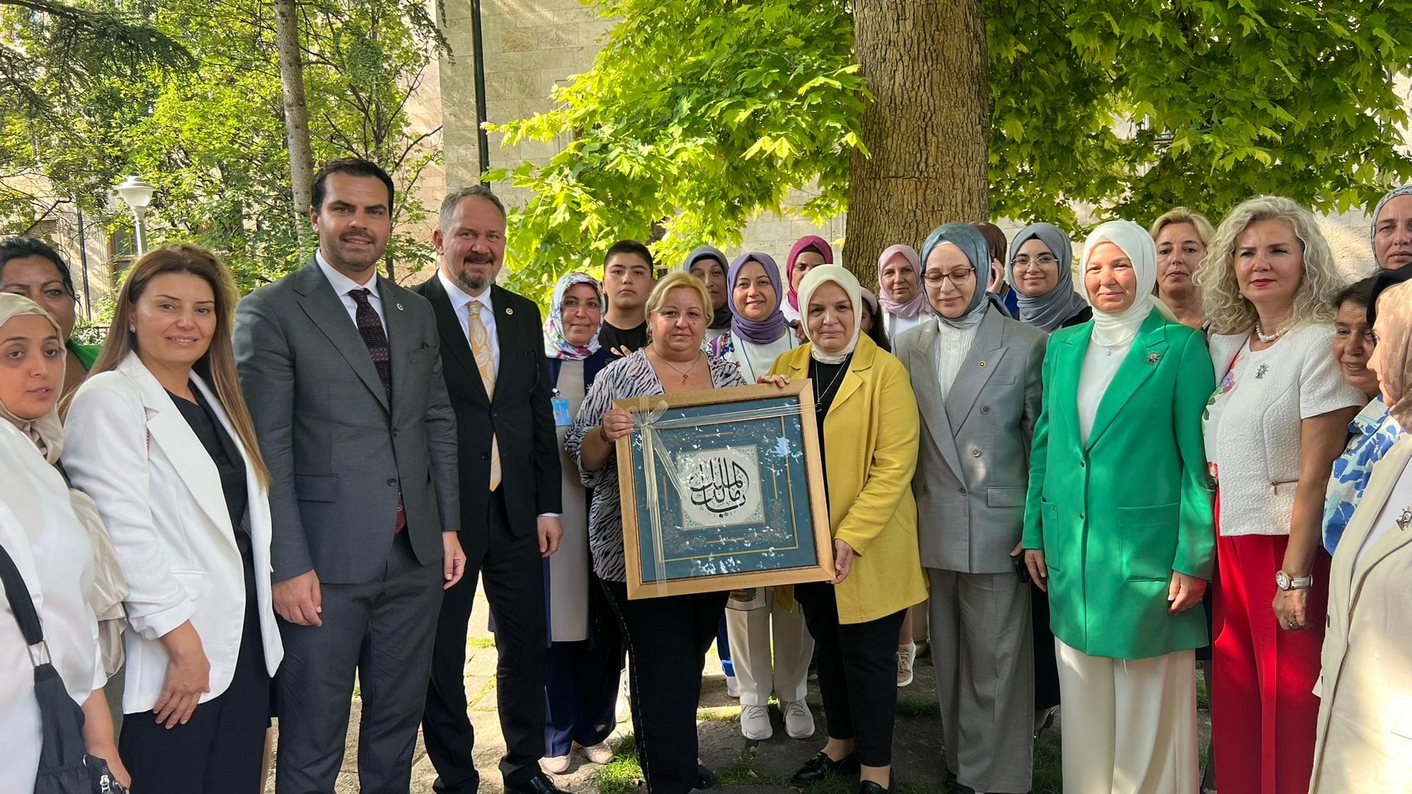 AK Parti Tekirdağ Kadın Kollarımızın birbirinden yönetim kurulu üyelerini ağırlamaktan büyük mutluluk duyduk.