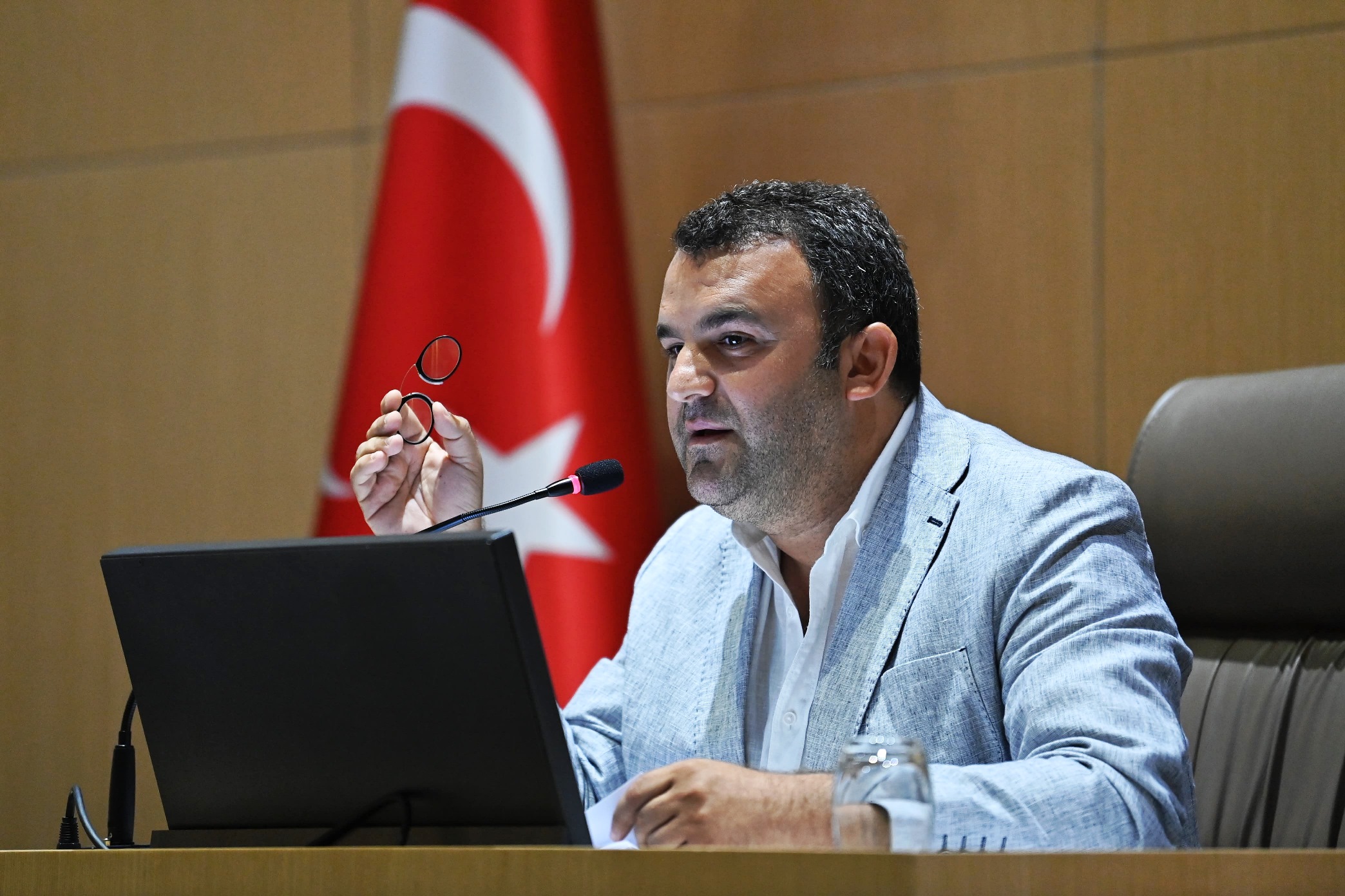 Başkan Volkan Nallar: HERKES ÜSTÜNE DÜŞENİ YAPSIN ŞEHRİMİZE HEP BİRLİKTE SAHİP ÇIKALIM