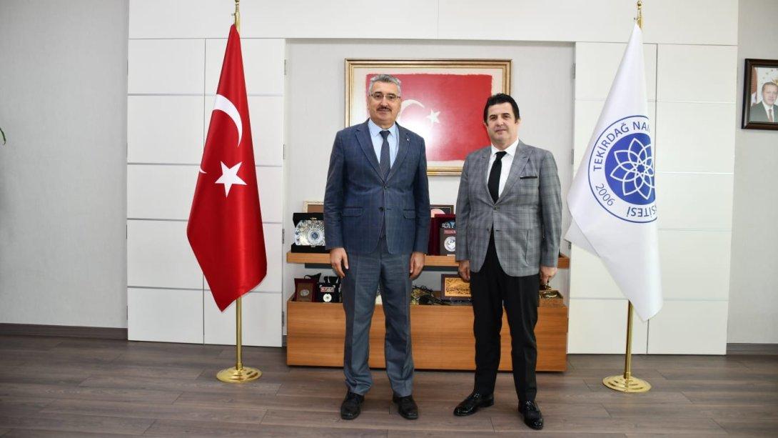 İl Millî Eğitim Müdürü Dr. Abdülaziz Yeniyol Tekirdağ Namık Kemal Üniversitesi Rektörü Prof. Dr. Mümin Şahin’i Makamında Ziyaret Etti