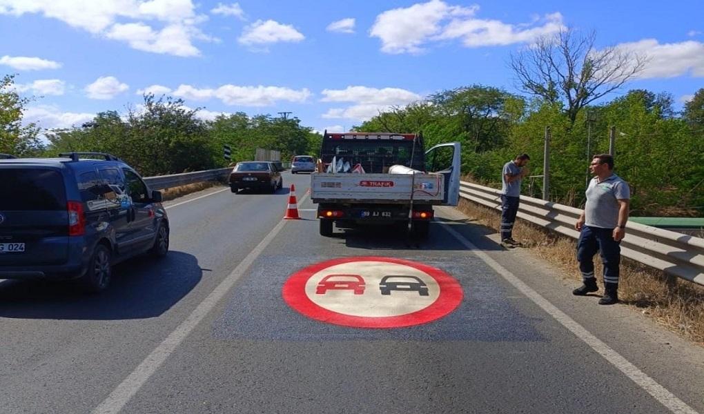 ÇORLU’DA YATAY İŞARETLEME ÇALIŞMALARI YAPILIYOR