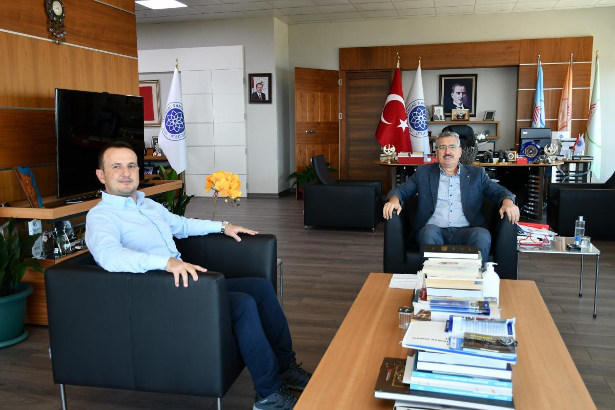 Tıp Fakültesi Dekan Yardımcısı Prof. Dr. Burçin NALBANTOĞLU dan Prof. Dr. Mümin ŞAHİN’e ziyaret