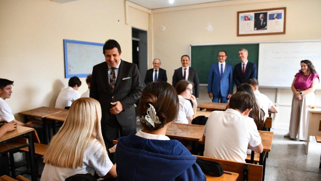Dr. Abdülaziz Yeniyol Şarköy İlçesindeki Okullar ile Yapımı Devam Eden Okul İnşaatlarını Gezerek İncelemelerde Bulundu
