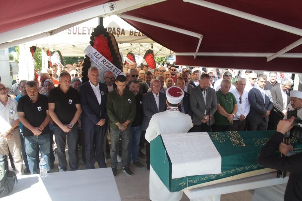 MEŞHUR TEKİRDAĞLI KÖFTECİ ALİ KAYALAROĞLU GÖZYAŞLARIYLA DEFNEDİLDİ