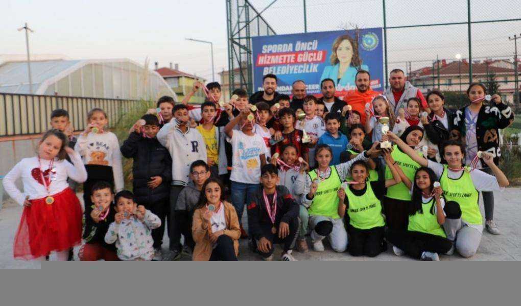 CUMHURİYET’İN 101. YILI MURATLI’DA SPOR MÜSABAKALARI İLE KUTLANDI