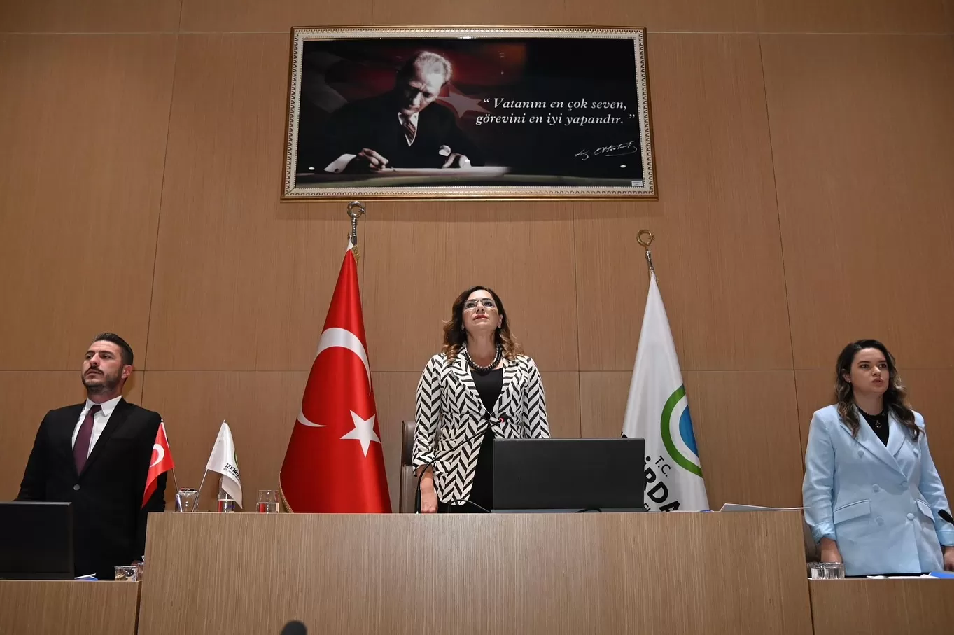 BÜYÜKŞEHİR BELEDİYESİ 2025 YILI BÜTÇESİ: 13 MİLYAR TL