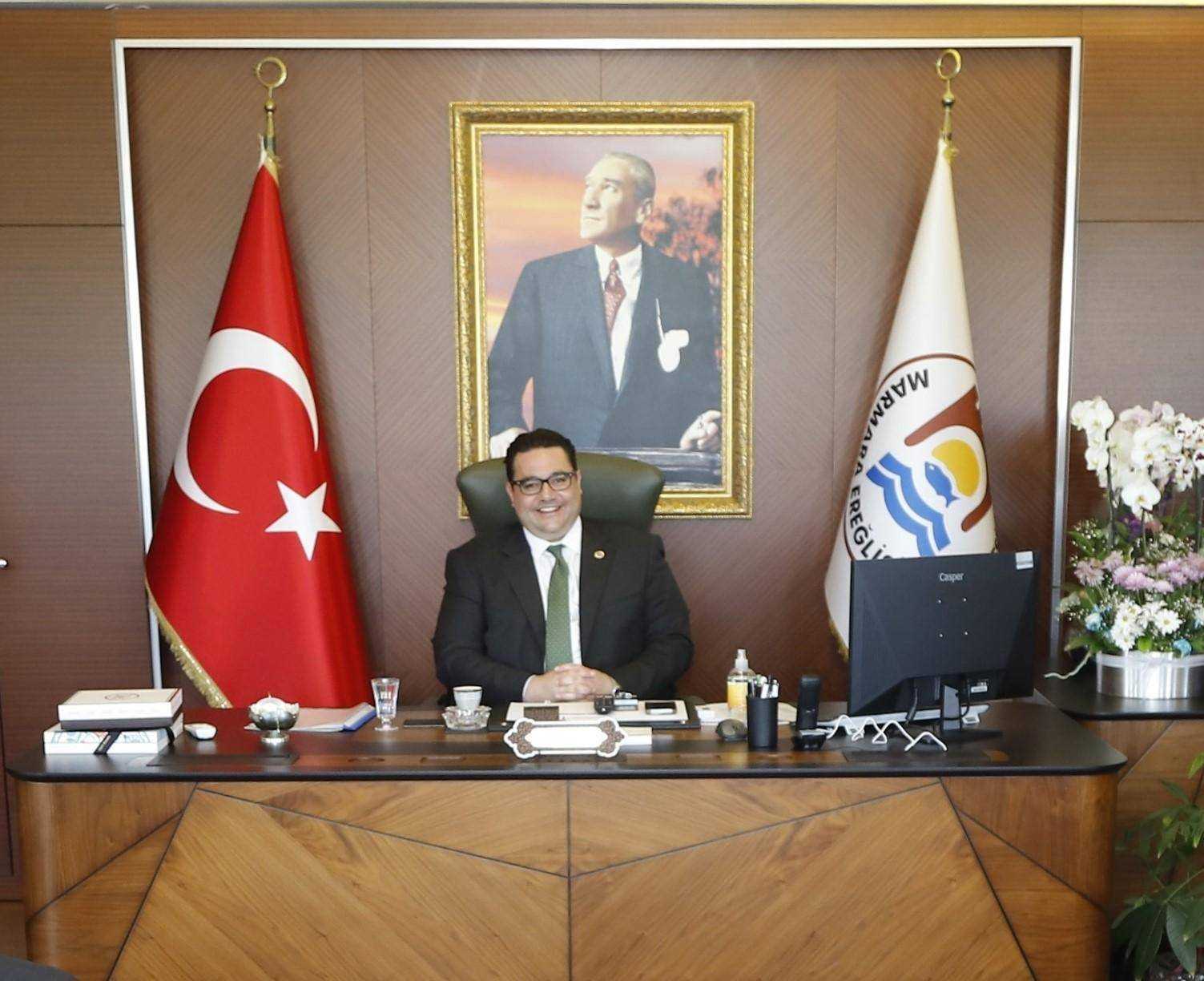 Marmaraereğlisi Belediye Başkanı Mustafa Onur Bozkurter´in 10 Kasım Mesajı