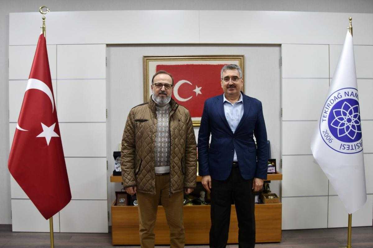 Rektörümüze Nezaket Ziyareti