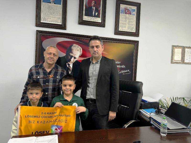 SAFİYE OSMAN ÇELİKER ÖĞRENCİLERİ LÖSEMİLİ ÇOCUKLARI UNUTMADILAR