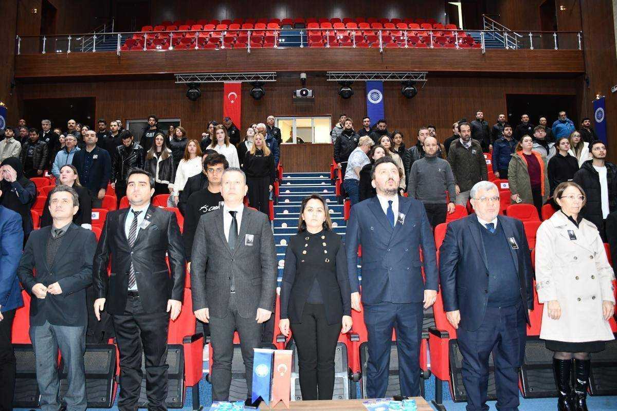 Üniversitemizde “10 Kasım Atatürk’ü Anma Programı” Gerçekleştirildi