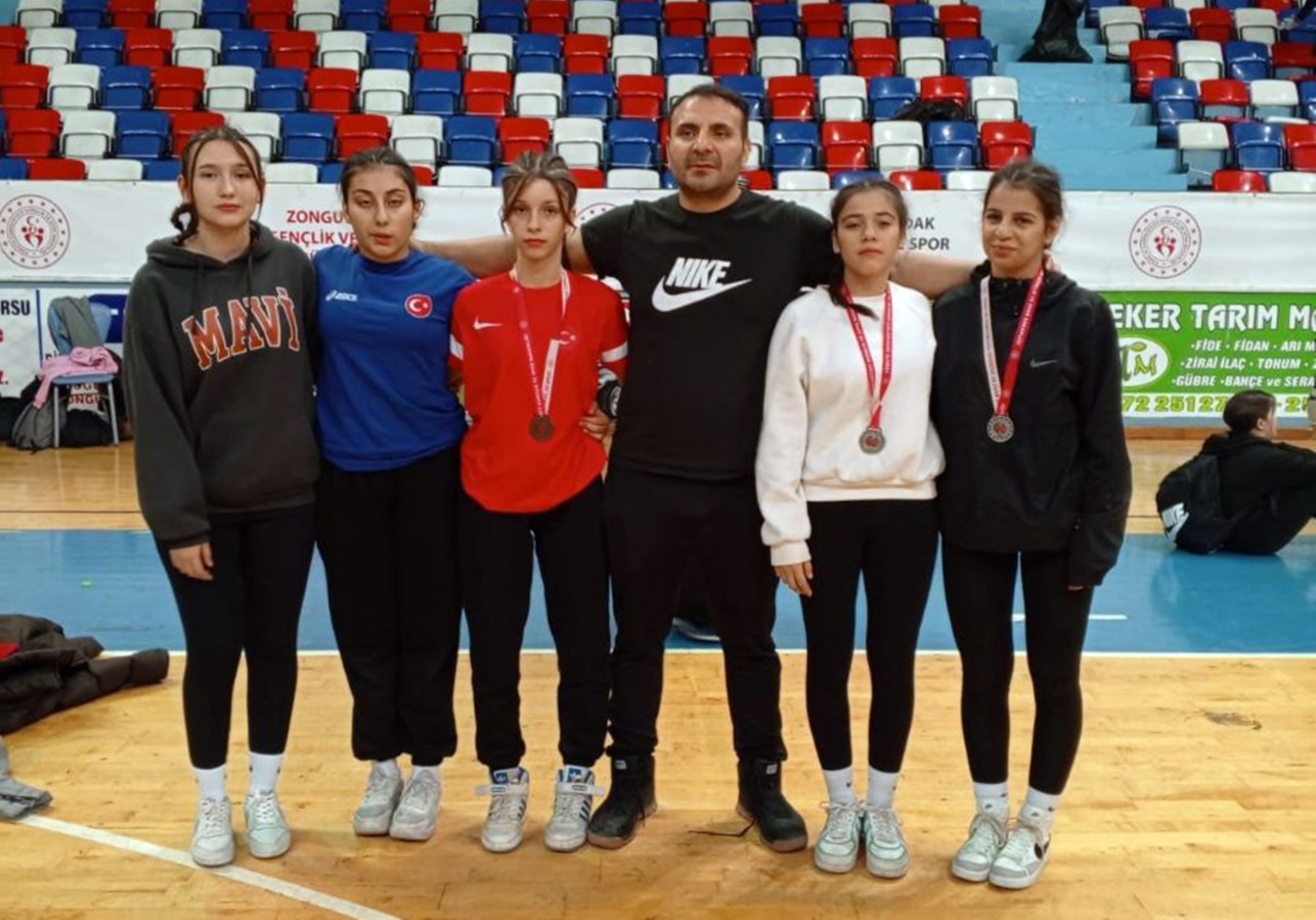 GÜREŞ TAKIMIMIZDAN BİR BAŞARI DAHA