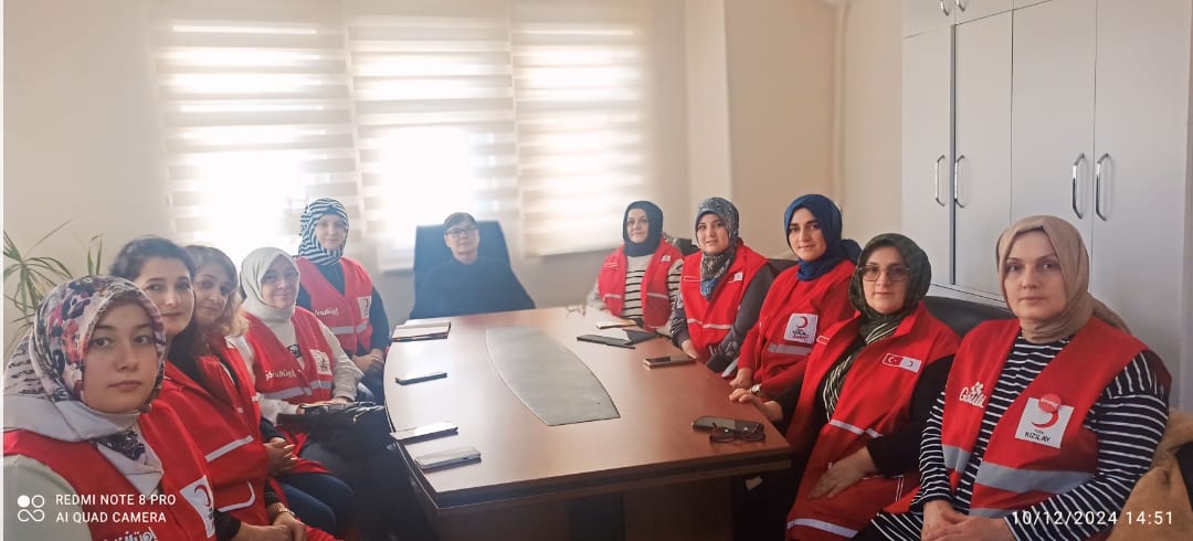 Kızılay: Gönüllülerimiz ile Aralık ayı olağan toplantımızı gerçekleştirdik.