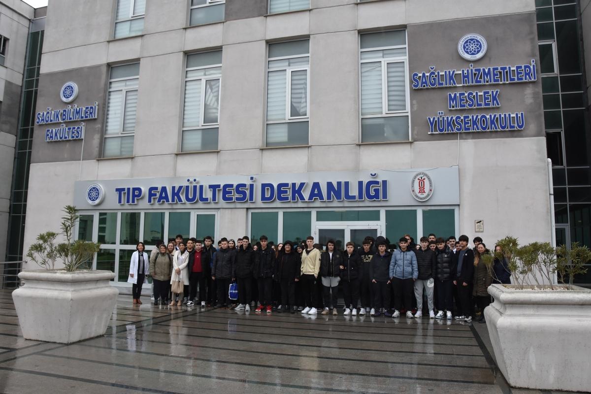 Özel Tekirdağ Bahçeşehir Koleji Anadolu Lisesi Öğrencilerinden Üniversitemize Ziyaret