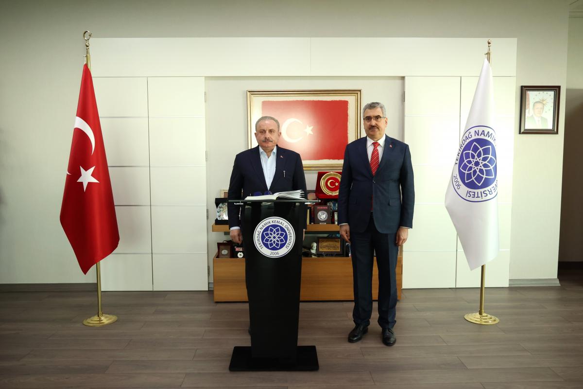 TBMM 29. Dönem Başkanı Prof. Dr. Mustafa ŞENTOP Üniversitemiz Rektörü Prof. Dr. Mümin ŞAHİN’i Ziyaret Etti
