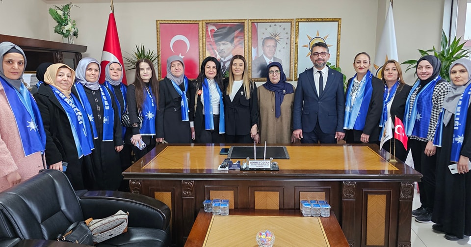 Ayfer Ballıkaya Ergene kadın kolları başkanı oldu