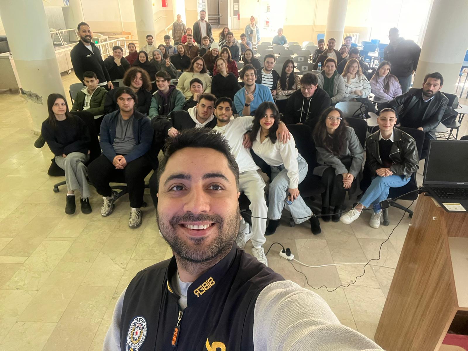 Siber Vatanda da Gençlerimizi Korumaya Kararlıyız