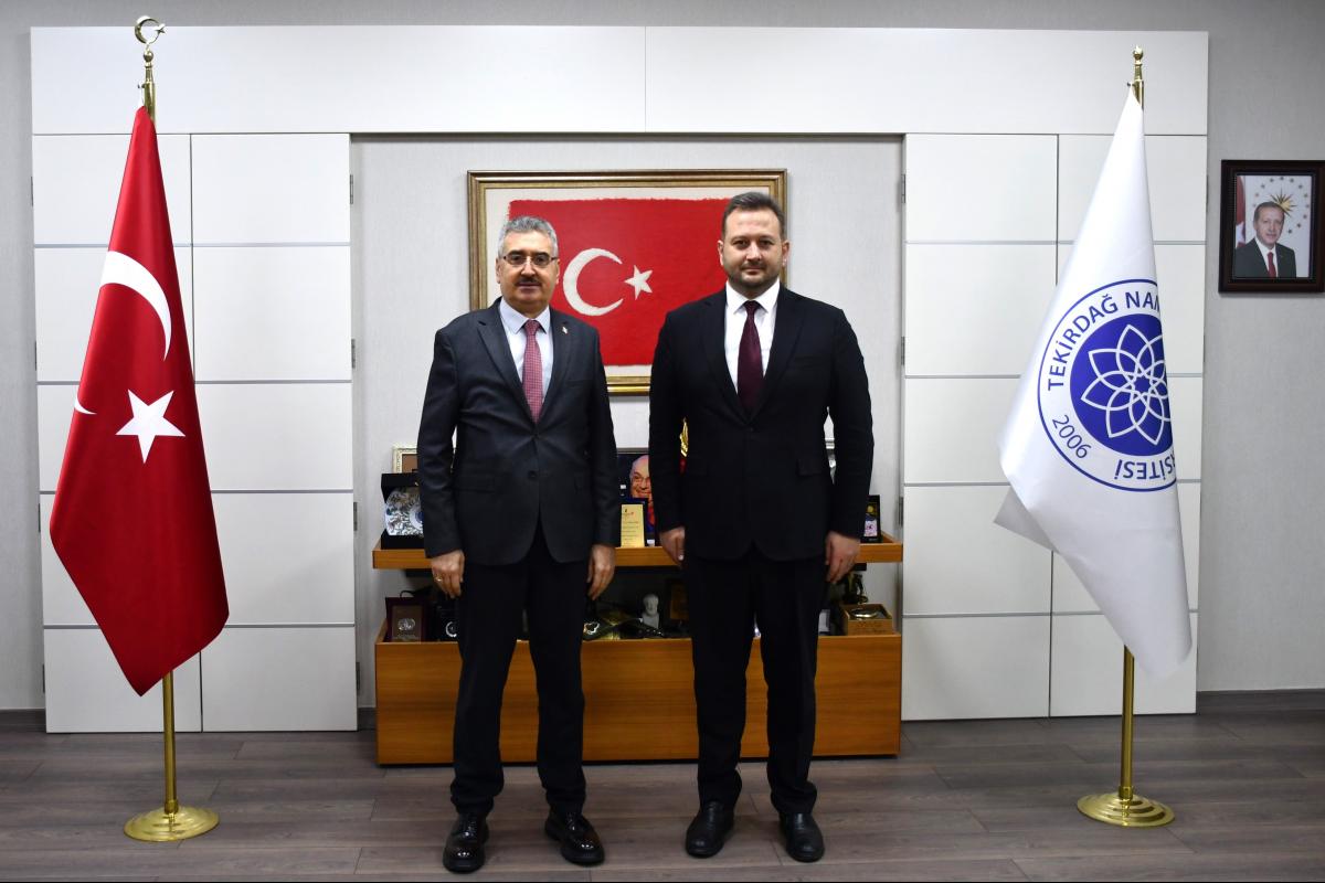 ÜNİVERSİTEMİZ REKTÖRÜNE ZİYARET Yeni