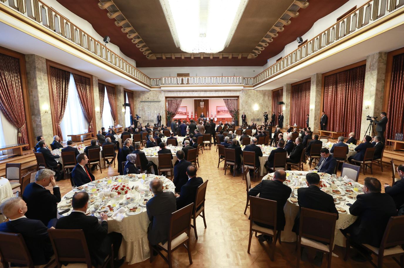 Vali Soytürk TBMM Başkanı Kurtulmuş’un Ev Sahipliğinde Düzenlenen Programa Katıldı