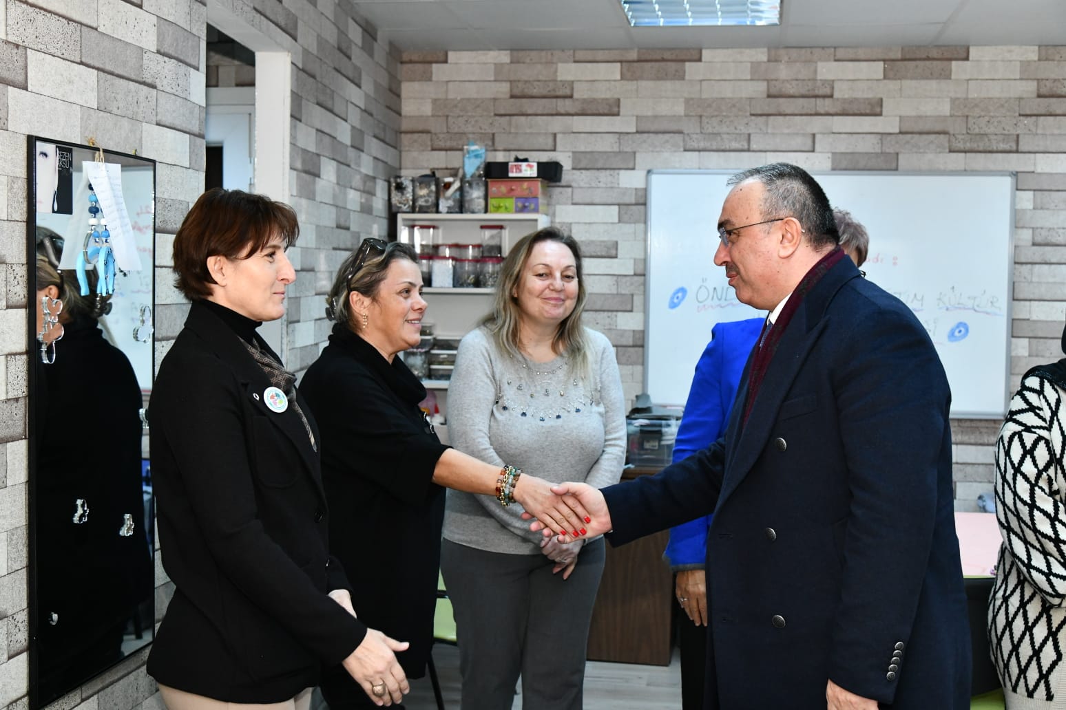 Vali Soytürk Tekirdağ Önder Çiftçi Kadın Kolları Yardımlaşma Derneğini Ziyaret Etti