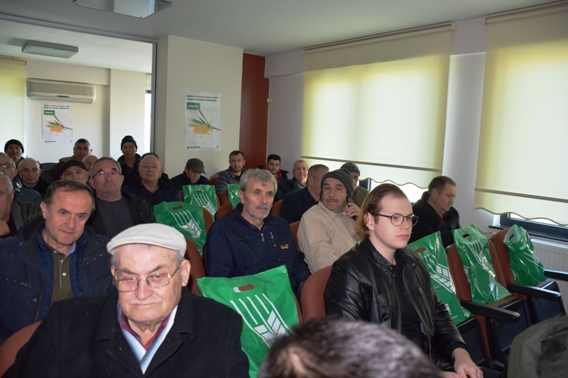 Çiftçi bilgilendirme toplantısı