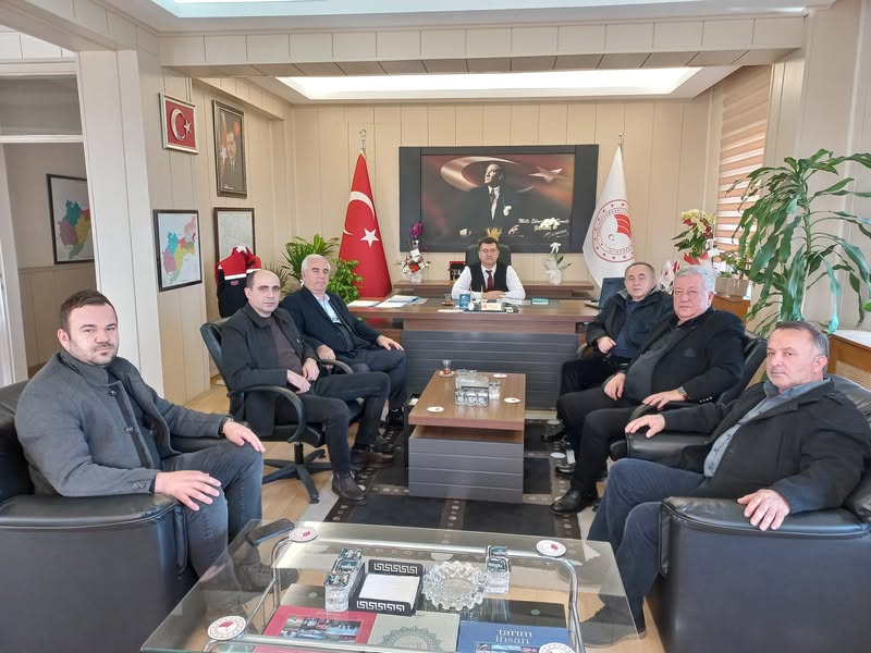 İl Müdürü Mehmet AKSOY’u ziyaret ettiler.