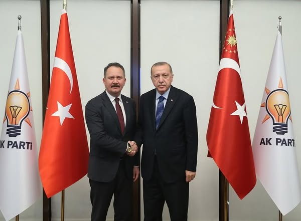 Mv. Mestan Özcan:  Türk lokumu yerine, yerli ve milli Türk TOGG otomobil hediye eder hale geldik.