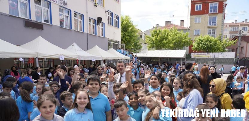 Başkan Sarıkurt Vehbi Günaştı İlkokulu Bahar Kermesine Katıldı