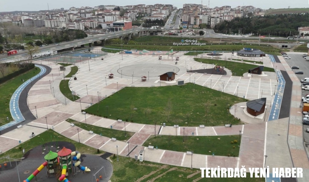 ÇERKEZKÖY KENT PARK YENİLENİYOR ÇERKEZKÖY BÜYÜKŞEHİR’LE GÜZELLEŞİYOR
