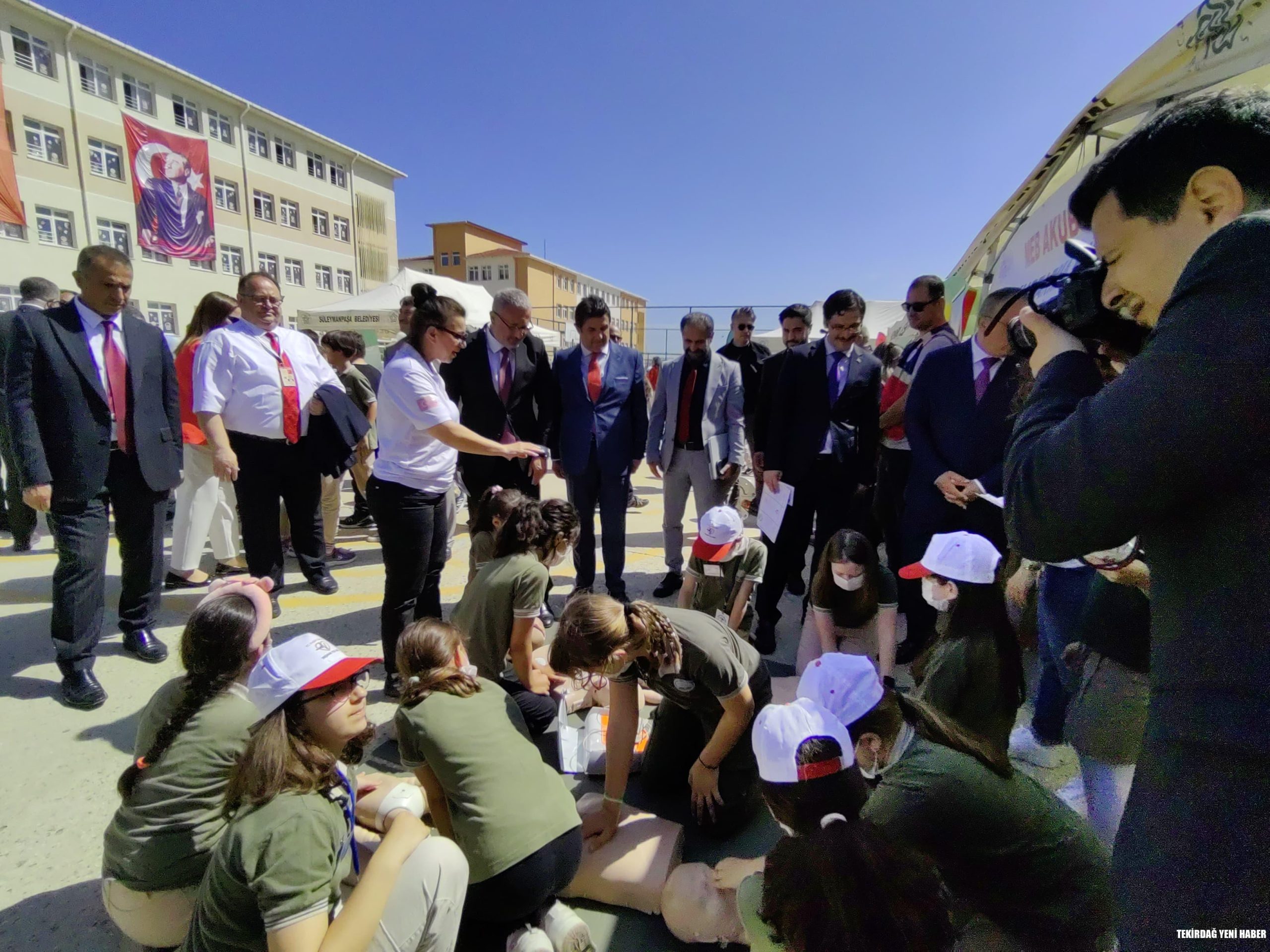 Halk Sağlığının Korunması ve Geliştirilmesi Amacıyla İlkokulda Program Düzenlendi