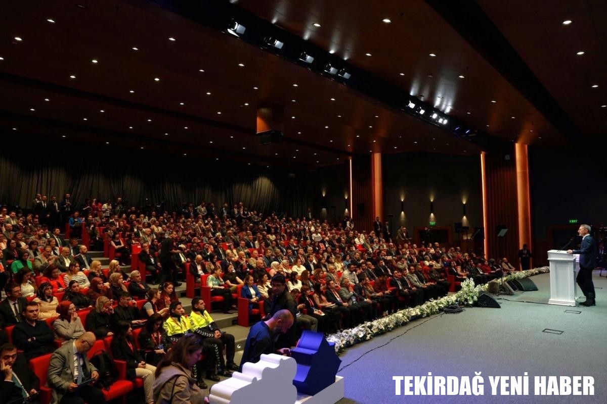 TEKİRDAĞ NKÜ’NÜN DE KATILDIĞI “TÜRKİYE-BALKANLAR MEDYA FORUMU”NDA BÖLGEYLE İLGİLİ ÖNEMLİ KONULAR ELE ALINDI