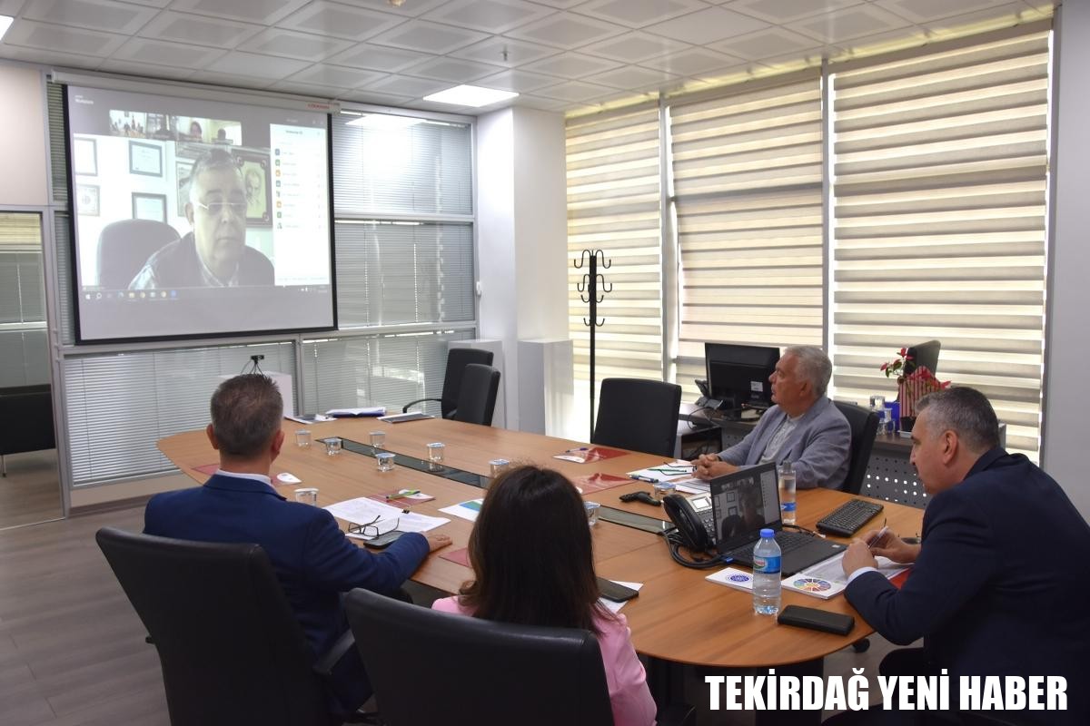 YÖKAK TARAFINDAN ÜNİVERSİTEMİZDE ÇEVRİM İÇİ OLARAK ÖN ZİYARET GERÇEKLEŞTİRİLDİ