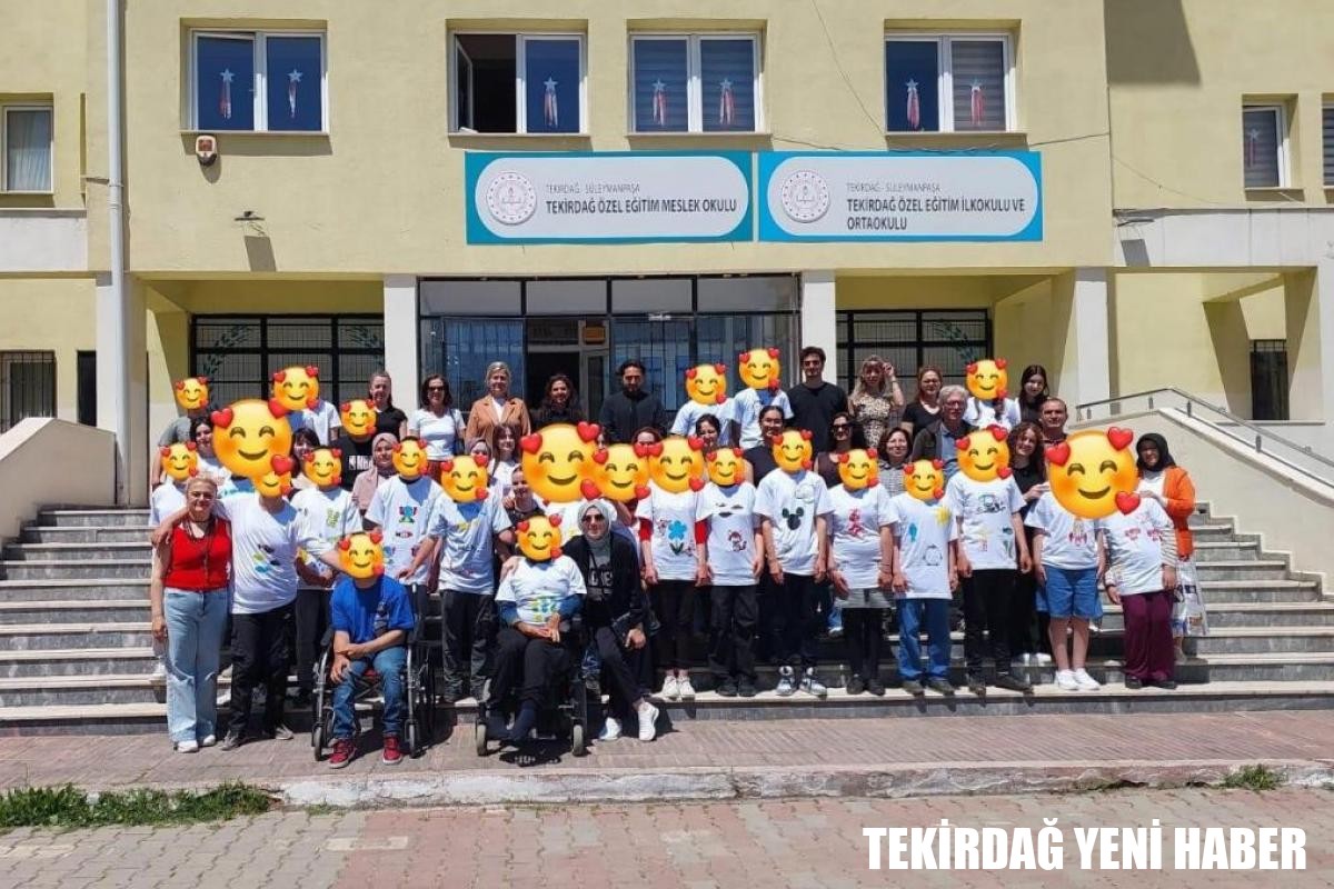 GİYİM ÜRETİM TEKNOLOJİSİ PROGRAMI ÖĞRENCİLERİ SOSYAL SORUMLULUK PROJESİ GERÇEKLEŞTİRDİ