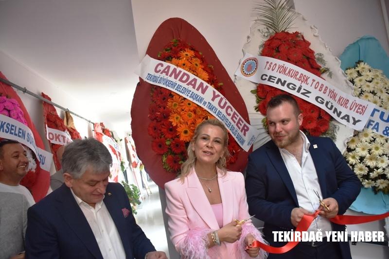 Parla Pırlanta Görkemli Bir Törenle Açıldı