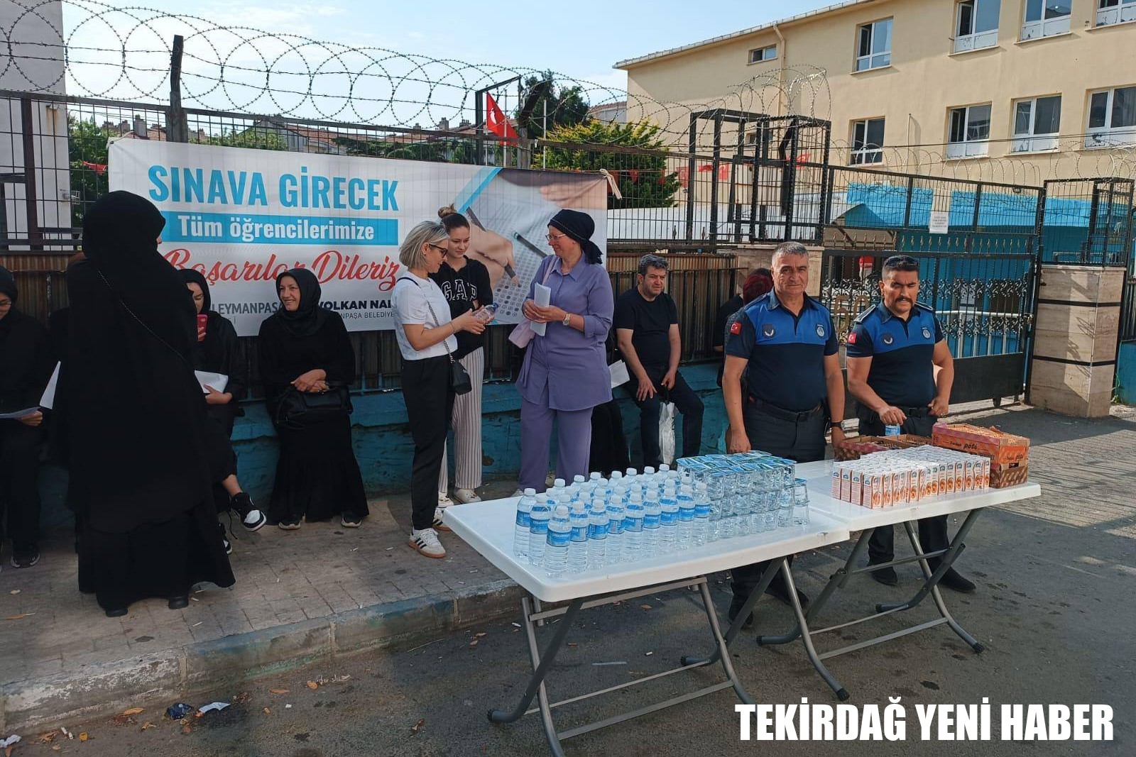 Süleymanpaşa Belediyesi Üniversite Adaylarını Yalnız Bırakmadı