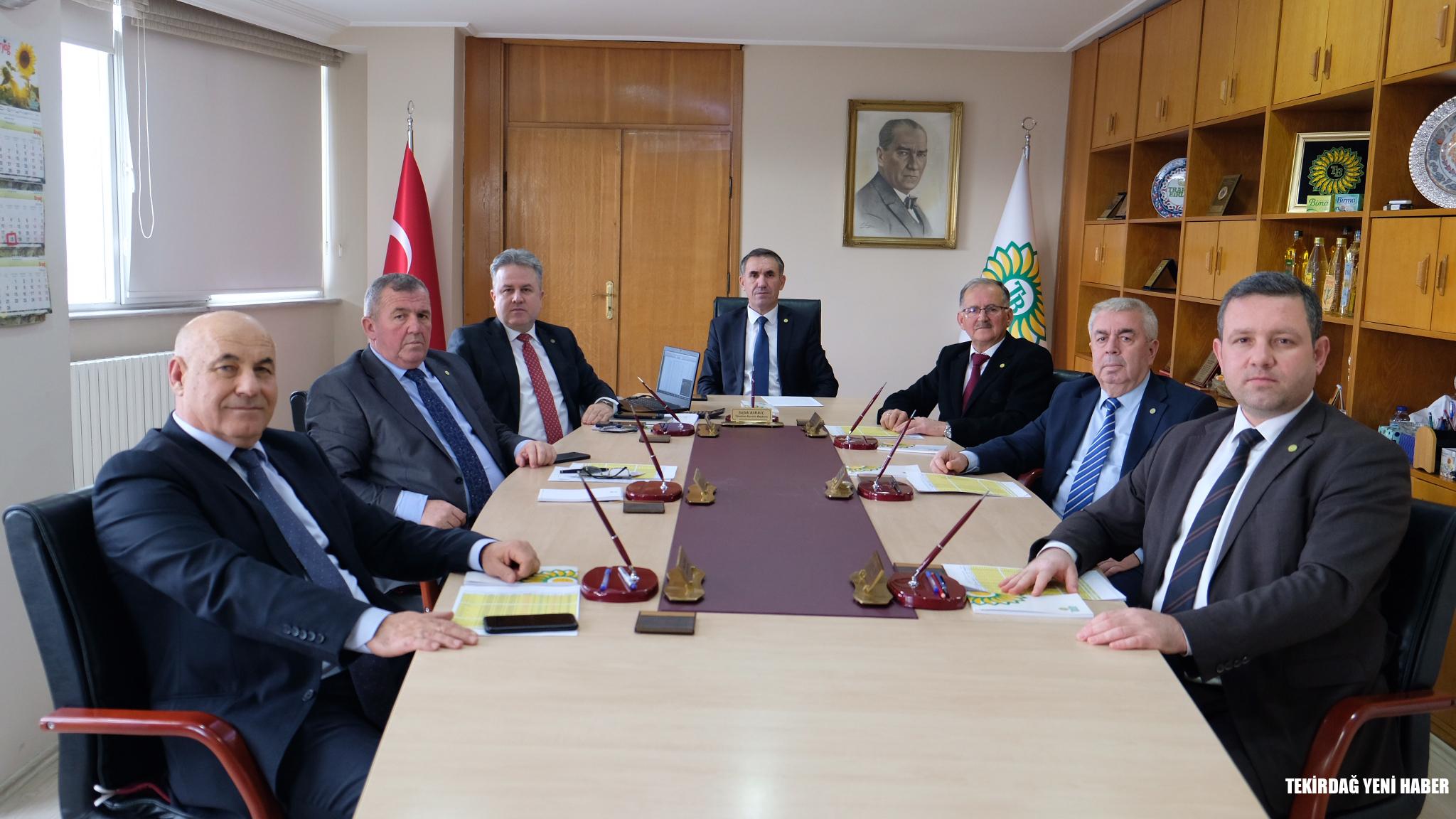 2025/2026 YAĞLIK AYÇİÇEK ÜRETİM SEZONU TARİFE KONTENJANI VE GÜMRÜK UYGULAMALARI YÜRÜRLÜKTE