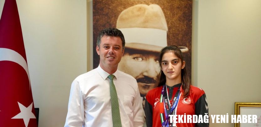 Başkan Sarıkurt´tan Millî Sporcu Berfin Avcı`ya Tebrik