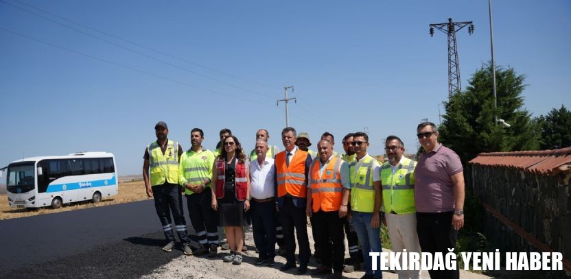 Başkanlar Sarıkurt ve Yüceer Sarılar Yolundaki Asfalt Çalışmalarını İnceledi